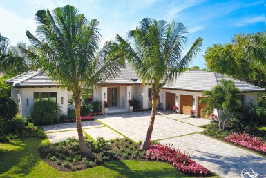 704 hollybriar in Pelican Bay, new construction in Naples, FL